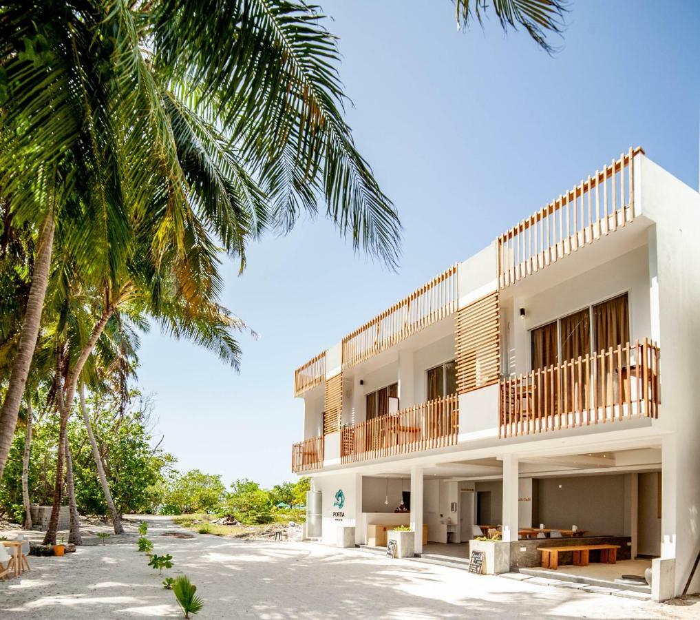 Portia Hotel & Spa Dhiffushi Exteriör bild